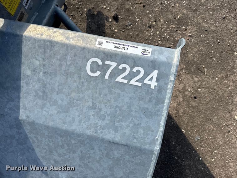 image for item EU6082 Pronovost C7224 snowblower