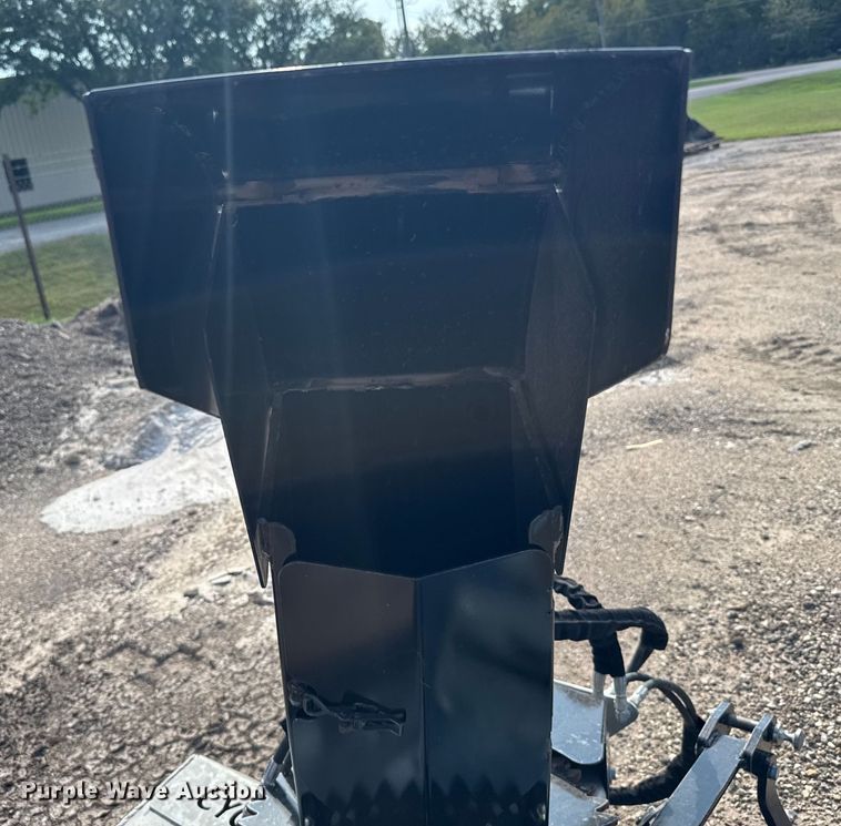 image for item EU6082 Pronovost C7224 snowblower