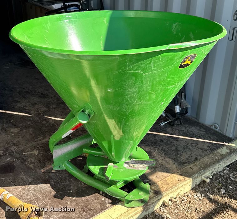 image for item EV1946 John Deere Spreader