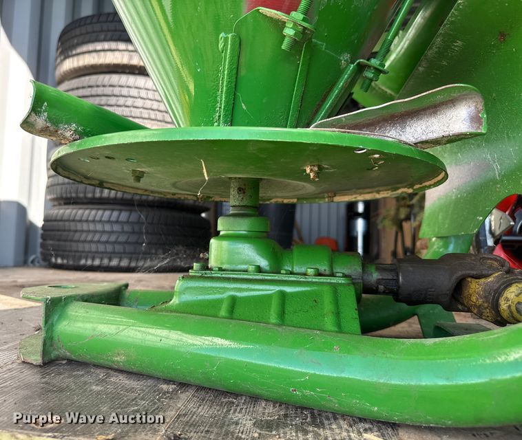 image for item EV1946 John Deere Spreader