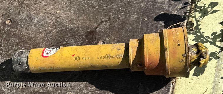 image for item EV1946 John Deere Spreader