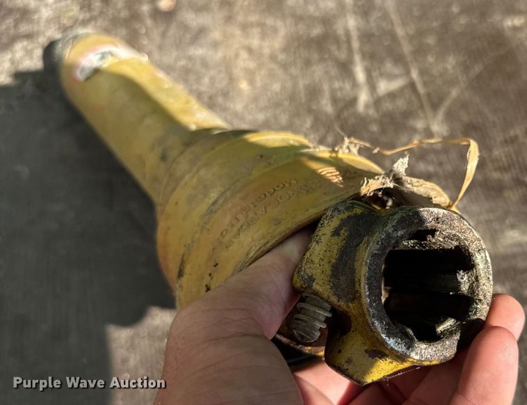 image for item EV1946 John Deere Spreader