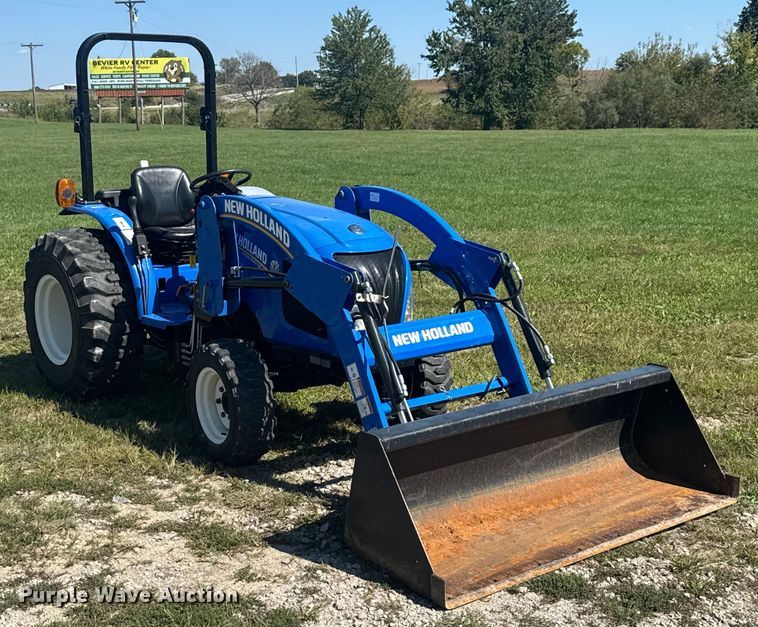 image for item EV1952 2017 New Holland Workmaster 35 MFWD tractor