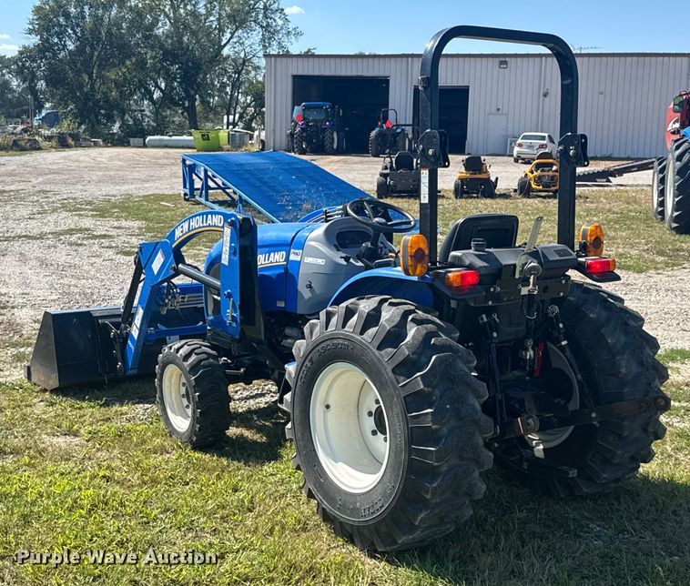 image for item EV1952 2017 New Holland Workmaster 35 MFWD tractor
