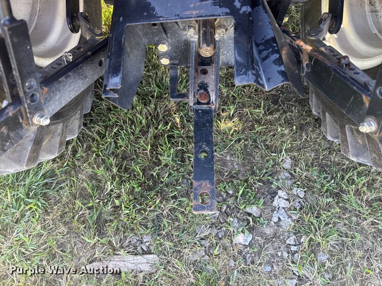 image for item EV1952 2017 New Holland Workmaster 35 MFWD tractor