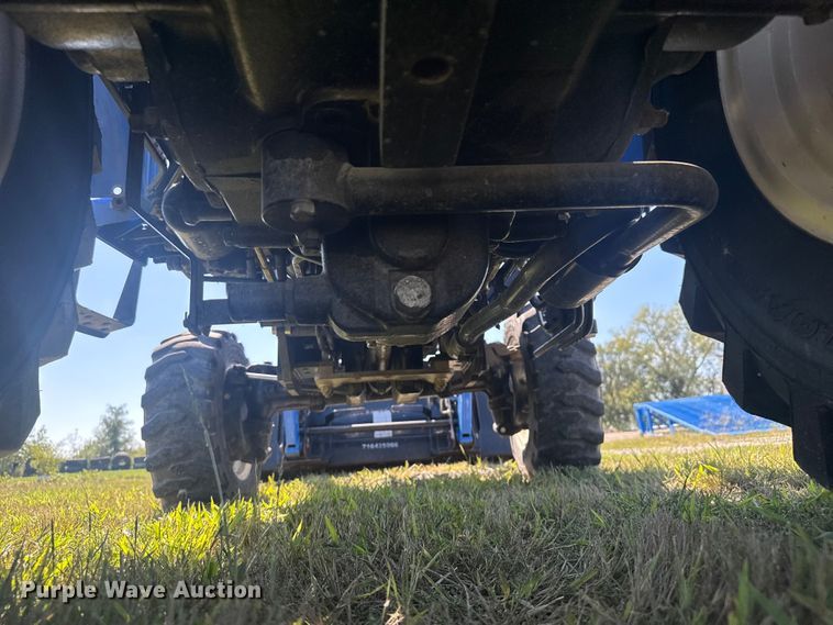 image for item EV1952 2017 New Holland Workmaster 35 MFWD tractor