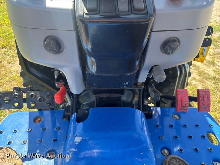 image for item EV1952 2017 New Holland Workmaster 35 MFWD tractor