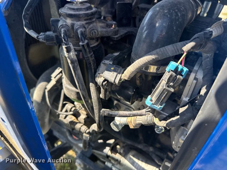 image for item EV1952 2017 New Holland Workmaster 35 MFWD tractor