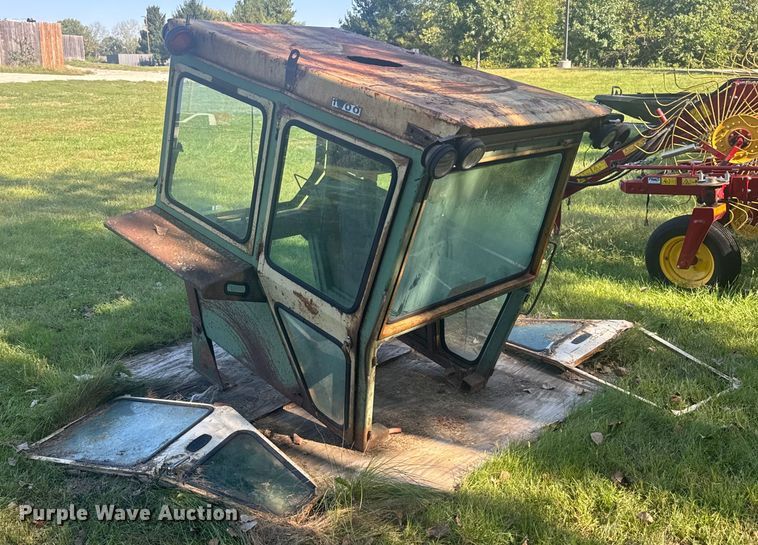 image for item EV1955 John Deere tractor cab