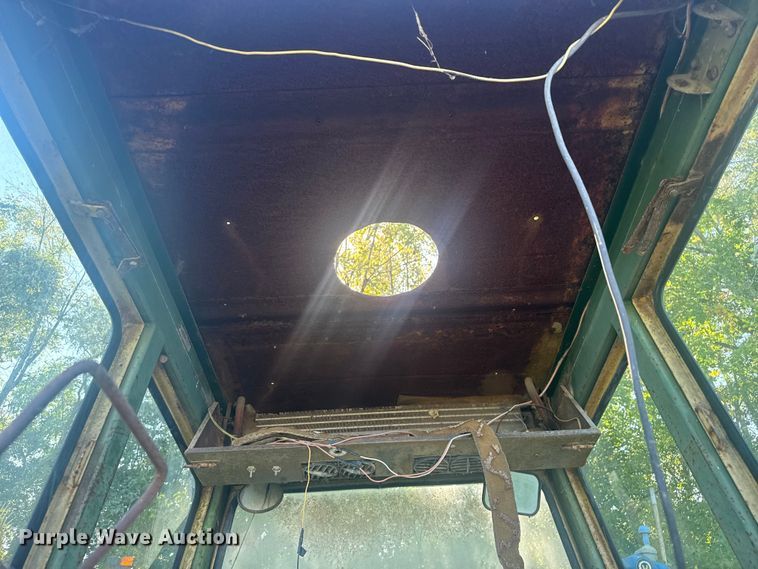 image for item EV1955 John Deere tractor cab