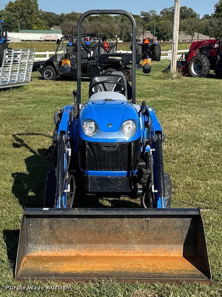 image for item EV1956 2016 New Holland Boomer 24 MFWD tractor