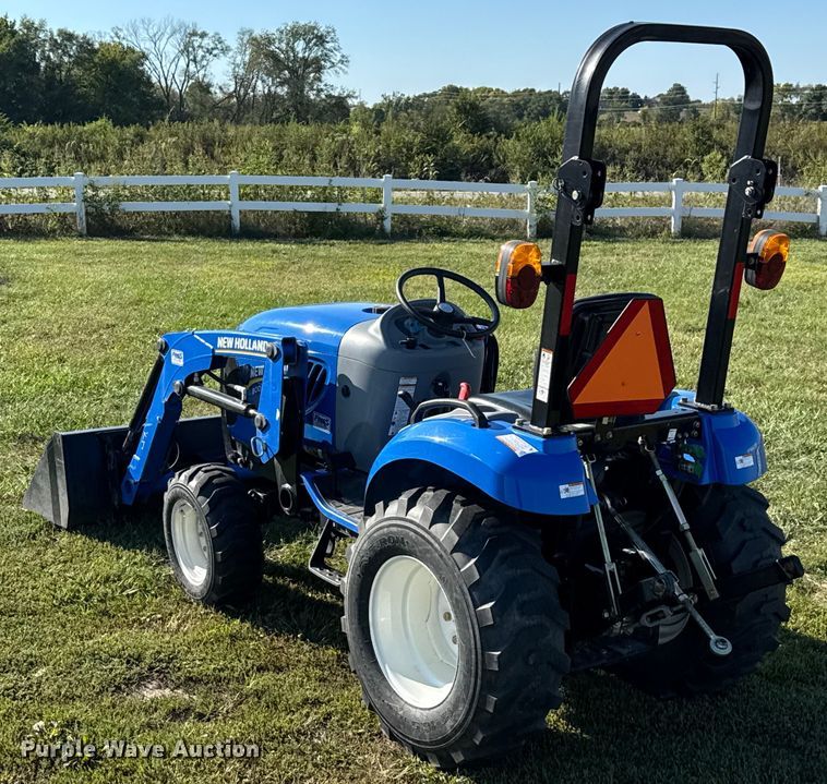 image for item EV1956 2016 New Holland Boomer 24 MFWD tractor