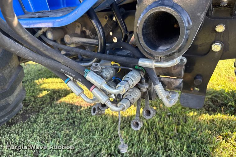 image for item EV1956 2016 New Holland Boomer 24 MFWD tractor