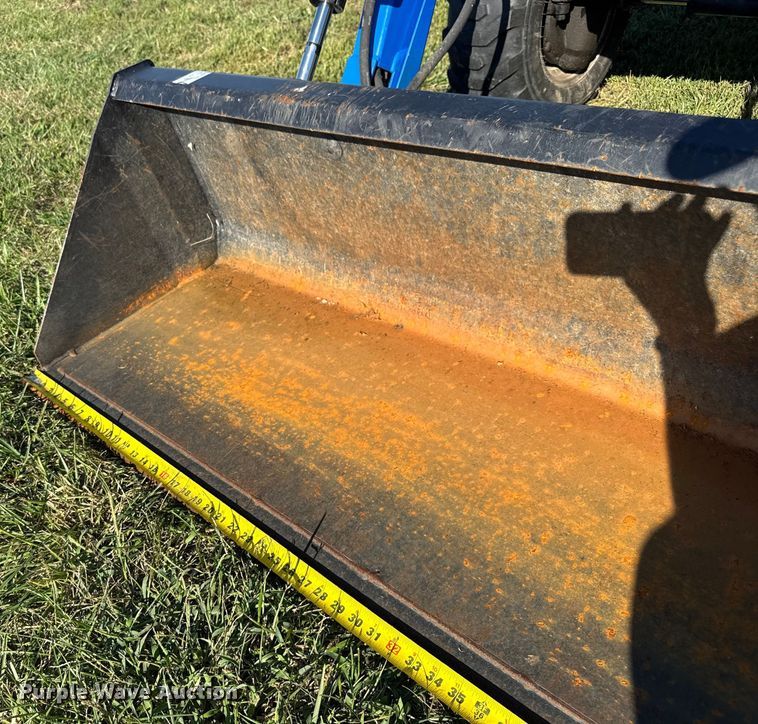 image for item EV1956 2016 New Holland Boomer 24 MFWD tractor