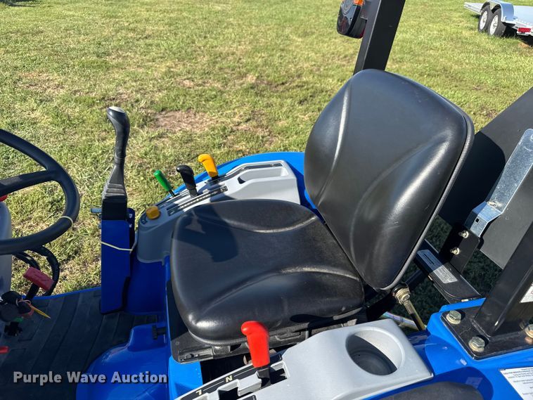 image for item EV1956 2016 New Holland Boomer 24 MFWD tractor