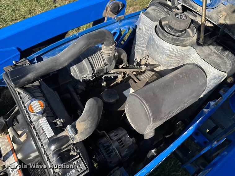 image for item EV1956 2016 New Holland Boomer 24 MFWD tractor