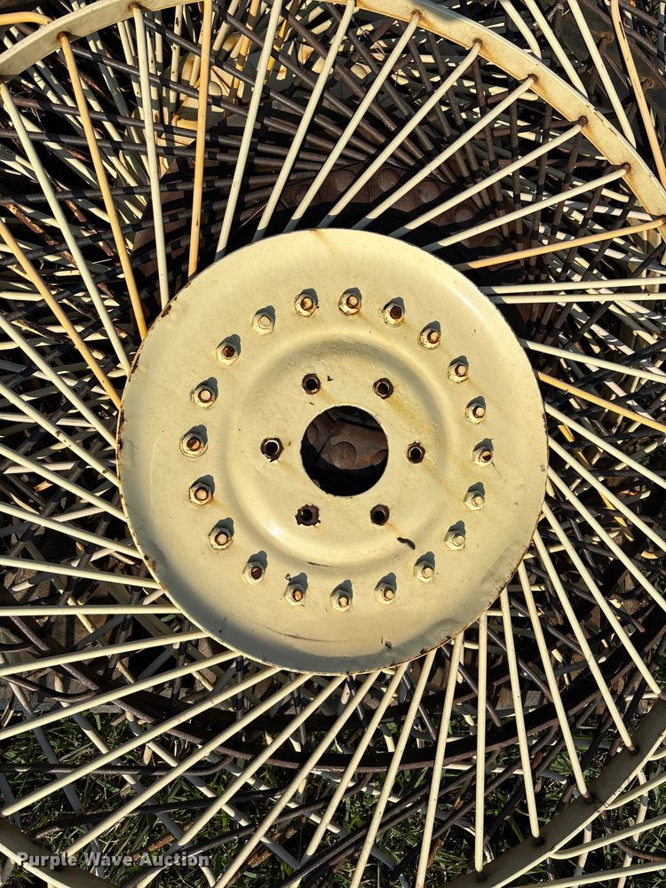 image for item EV3026 H & S hay rake