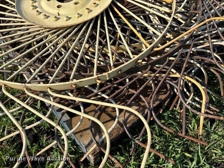 image for item EV3026 H & S hay rake