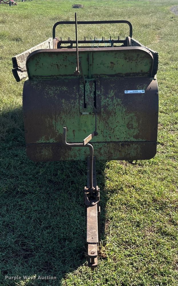 image for item EV3028 John Deere Model H manure spreader