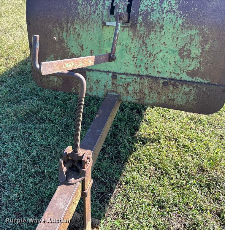 image for item EV3028 John Deere Model H manure spreader