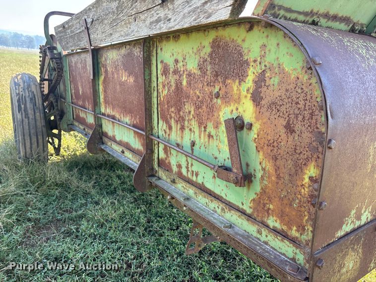image for item EV3028 John Deere Model H manure spreader