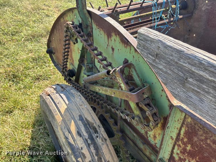 image for item EV3028 John Deere Model H manure spreader