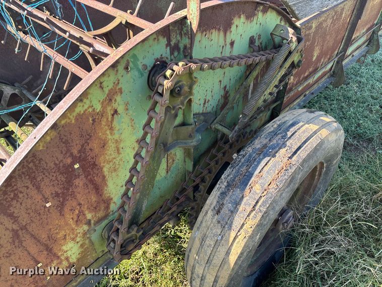 image for item EV3028 John Deere Model H manure spreader