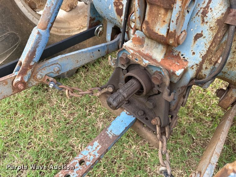 image for item GH9371 Ford 4600 tractor
