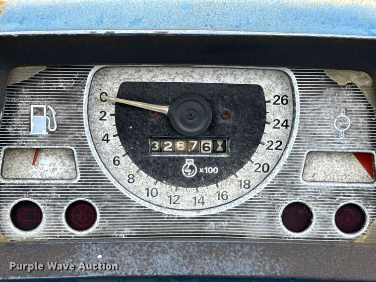 image for item GH9371 Ford 4600 tractor