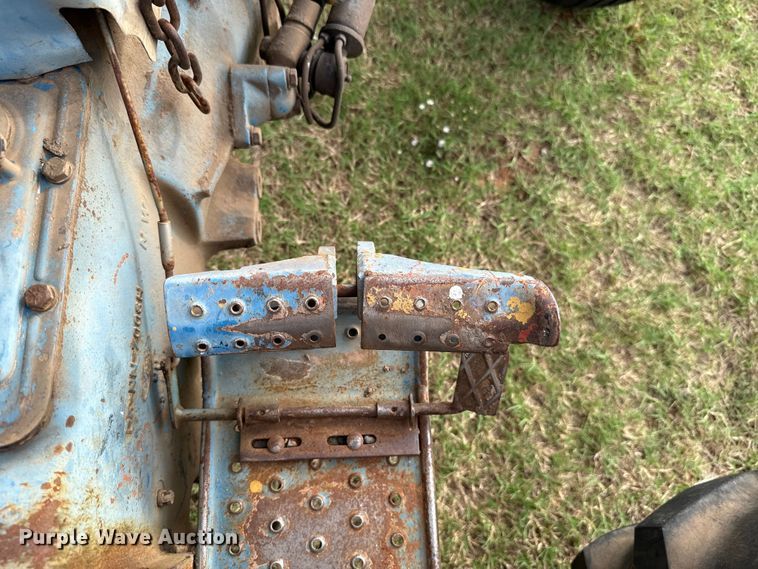 image for item GH9371 Ford 4600 tractor