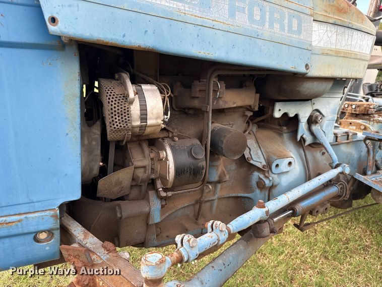 image for item GH9371 Ford 4600 tractor