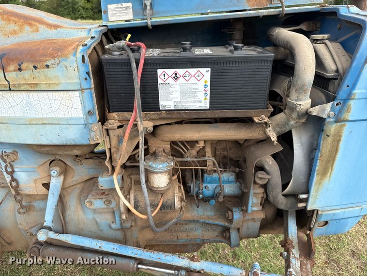 image for item GH9371 Ford 4600 tractor