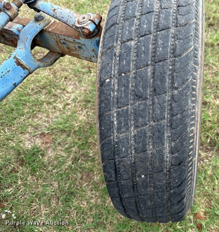 image for item GH9371 Ford 4600 tractor