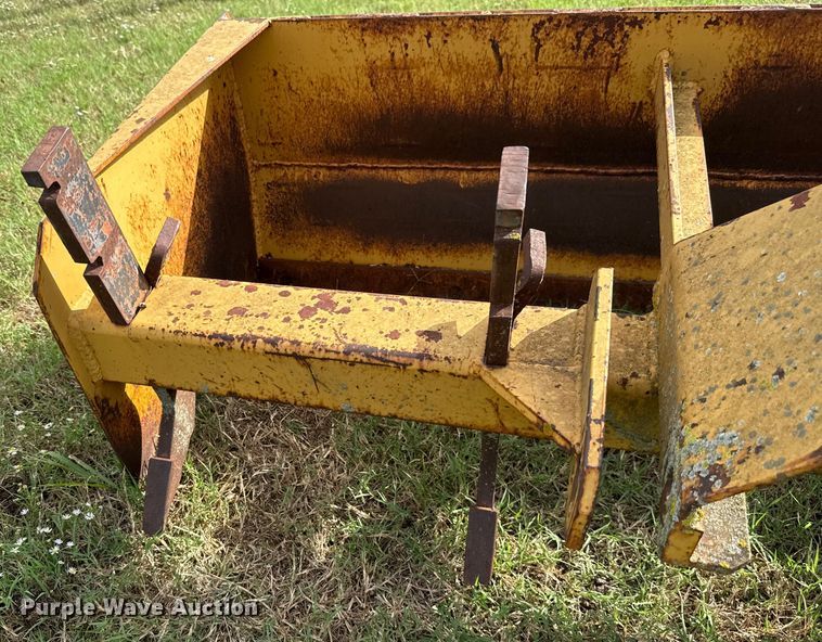 image for item GH9371 Ford 4600 tractor