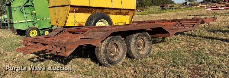 image for item IE9213 Donahue Manufacturing 800 windrower trailer