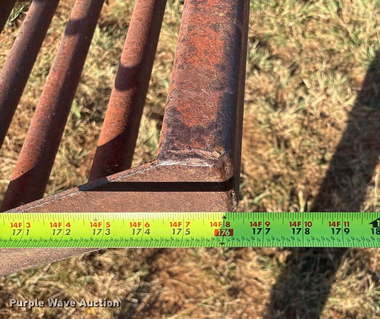 image for item IE9213 Donahue Manufacturing 800 windrower trailer