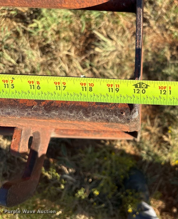 image for item IE9213 Donahue Manufacturing 800 windrower trailer