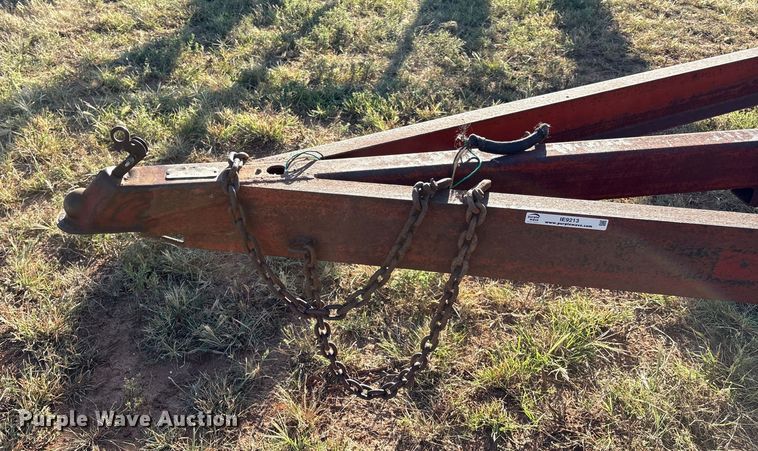image for item IE9213 Donahue Manufacturing 800 windrower trailer