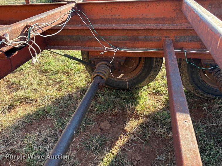 image for item IE9213 Donahue Manufacturing 800 windrower trailer