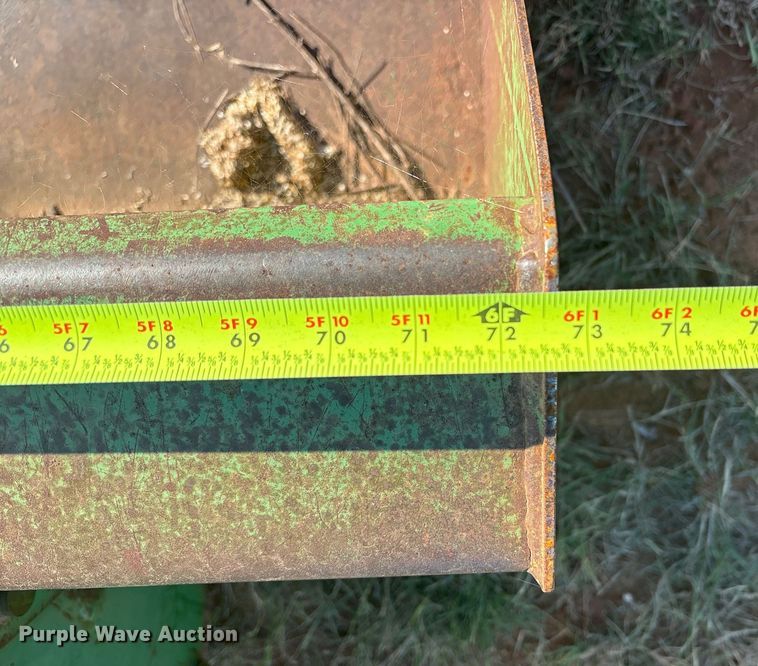 image for item IE9216 1960 John Deere 4010 tractor