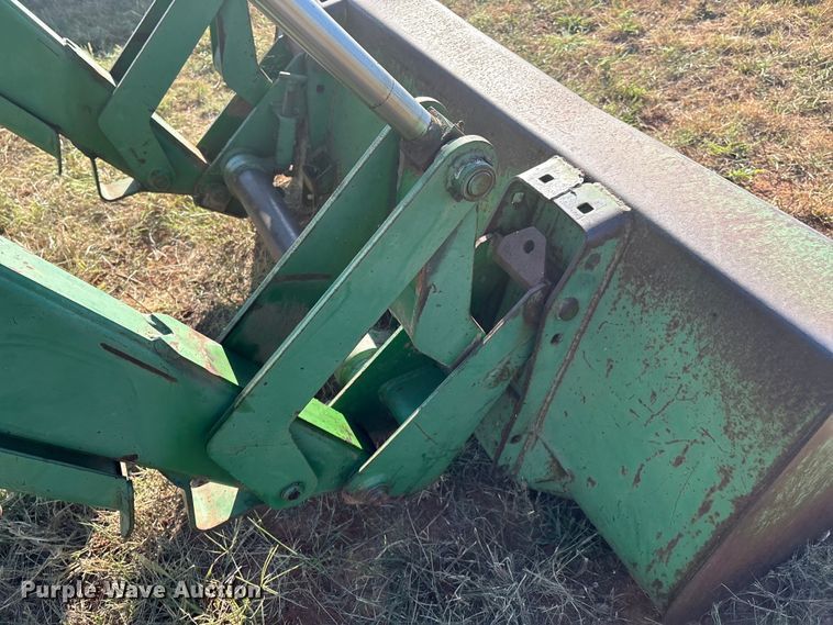 image for item IE9216 1960 John Deere 4010 tractor