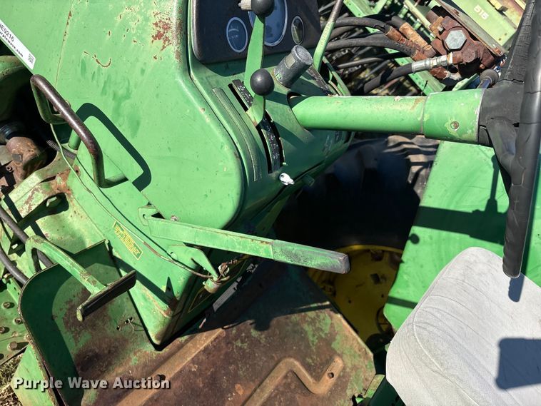 image for item IE9216 1960 John Deere 4010 tractor