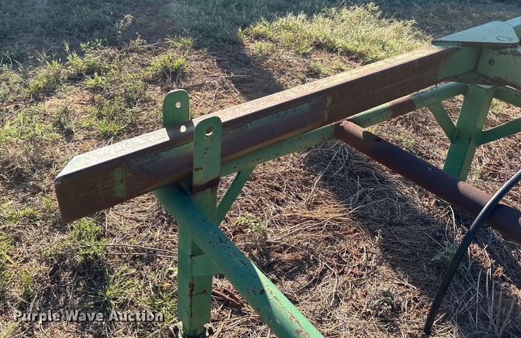 image for item IE9216 1960 John Deere 4010 tractor