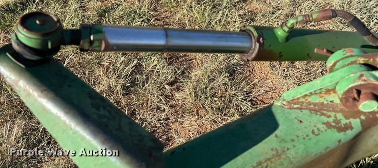image for item IE9218 John Deere 2600 6 bottom plow