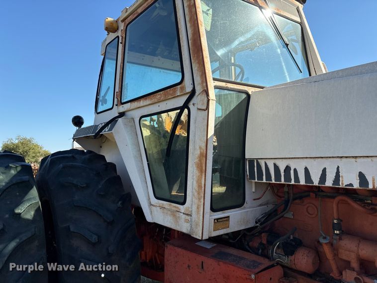 image for item IE9219 Case 2390 tractor