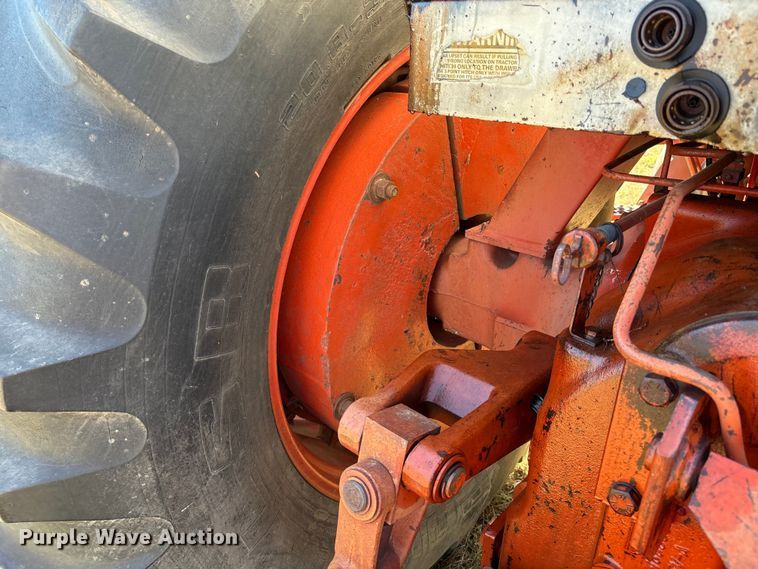 image for item IE9219 Case 2390 tractor