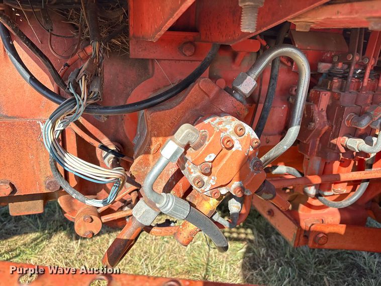 image for item IE9219 Case 2390 tractor