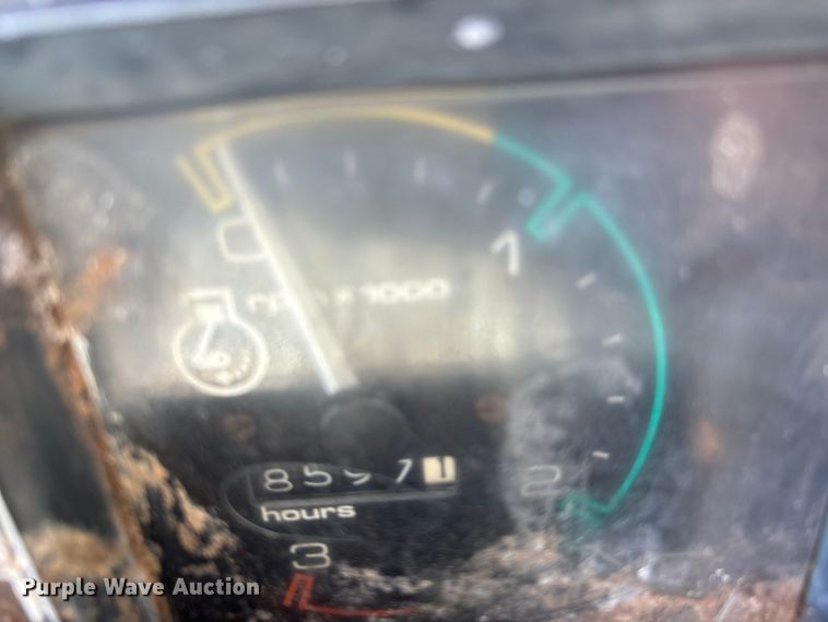 image for item IE9219 Case 2390 tractor