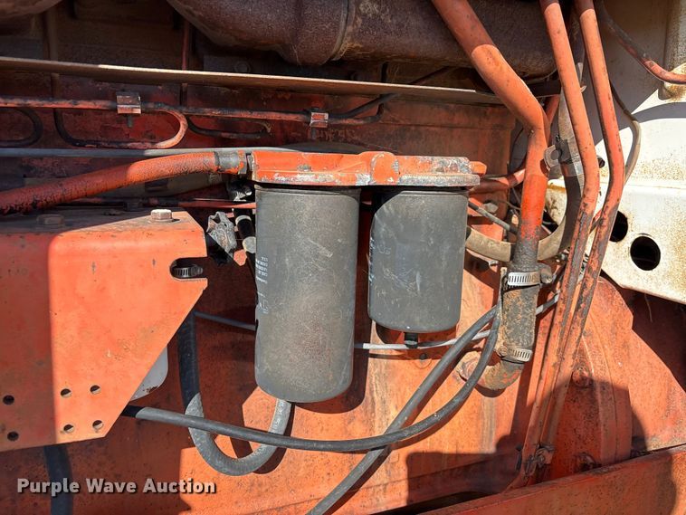 image for item IE9219 Case 2390 tractor