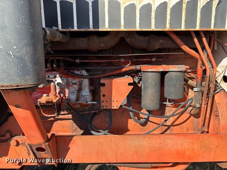 image for item IE9219 Case 2390 tractor